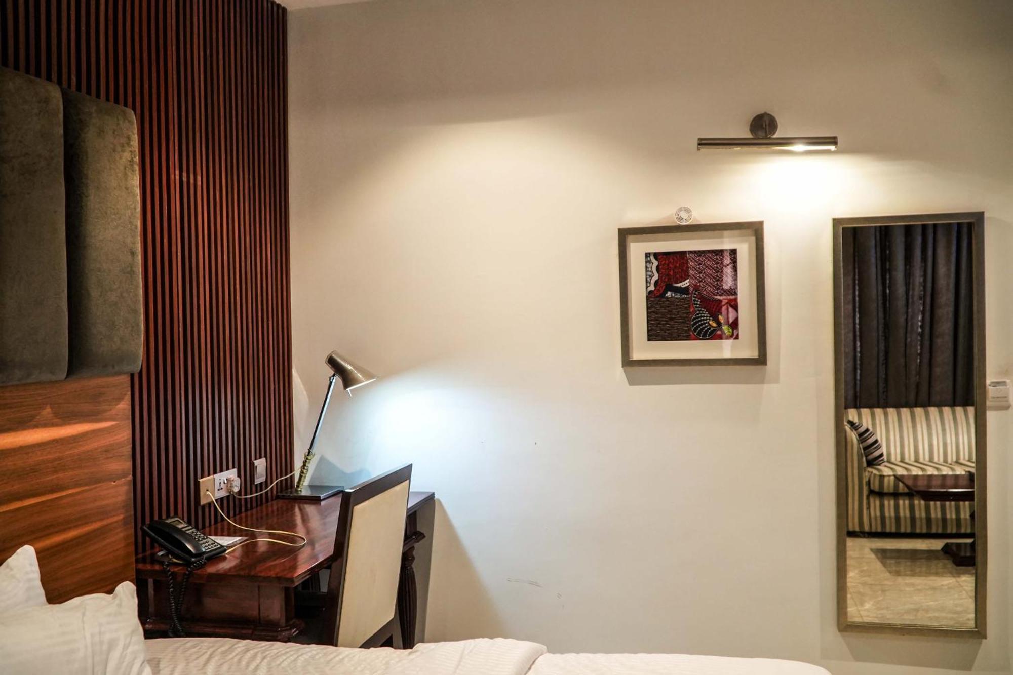 Amor Hotels อาบูจา ภายนอก รูปภาพ